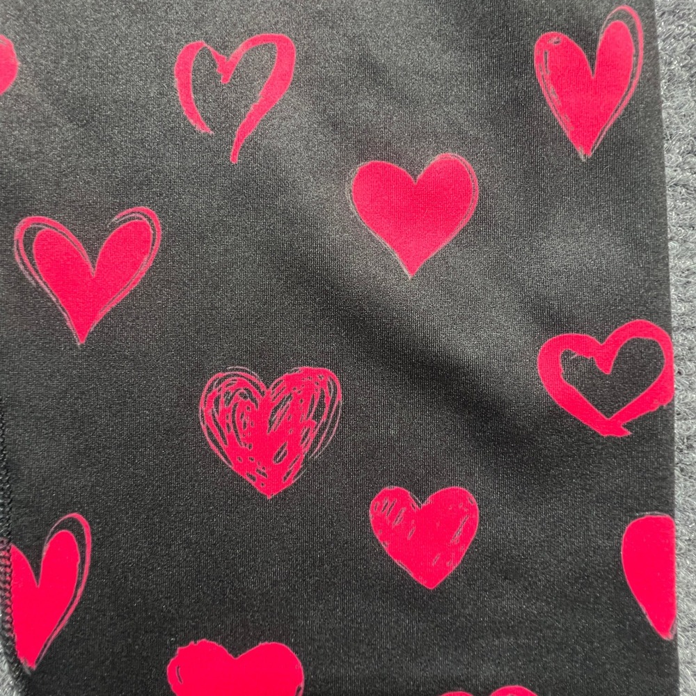 Kali Miami Fitwear Womens Black Pink Heart Print Capri Leggings Size Medium - Picture 2 of 7